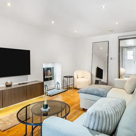 別荘 Slate Burrow ボウネス＝オン＝ウィンダミア